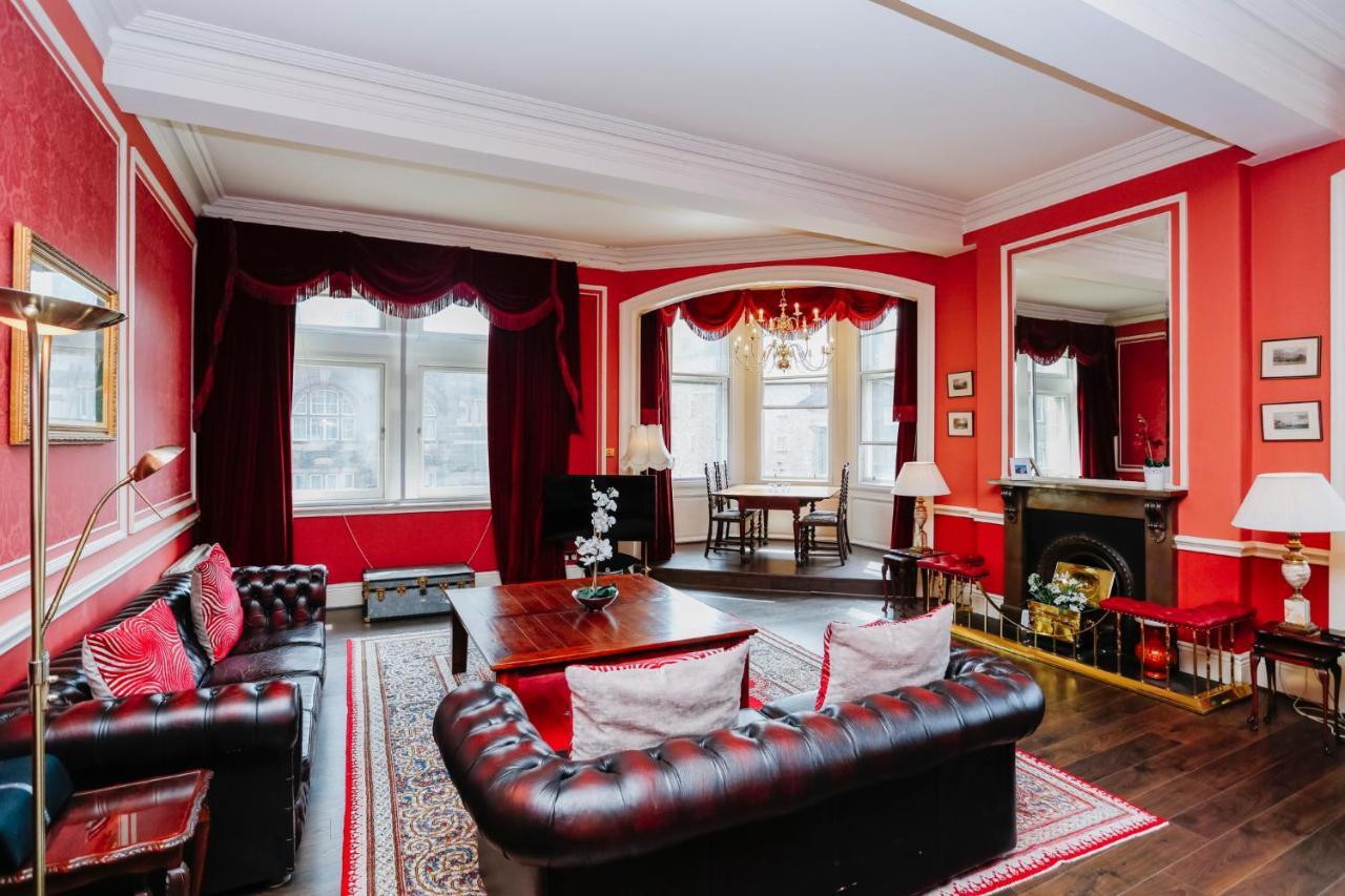Royal Mile Mansions 14 Apartment Edinburgh Exterior photo